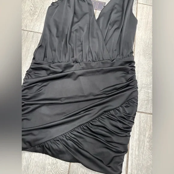 Revolve x Michael Costello Mina Mini Dress Size Small in Black - Picture 3 of 6